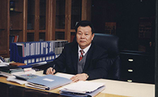 “做企业就像爬山”——访雷火体育·(中国)体育官方网站董事长李建华